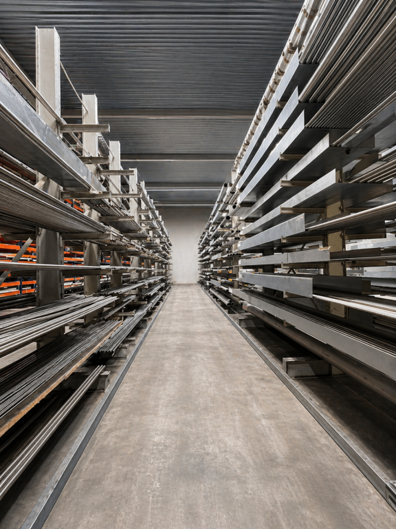 Inox en stock : comment les entreprises du Grand Est gagnent en réactivité à Strasbourg, Nancy, Mulhouse et Belfort